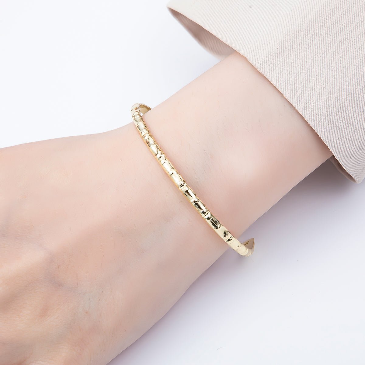 16K Gold Filled Minimalist Half Cuff Bracelet Finding for Bangle Supply | WA-04455