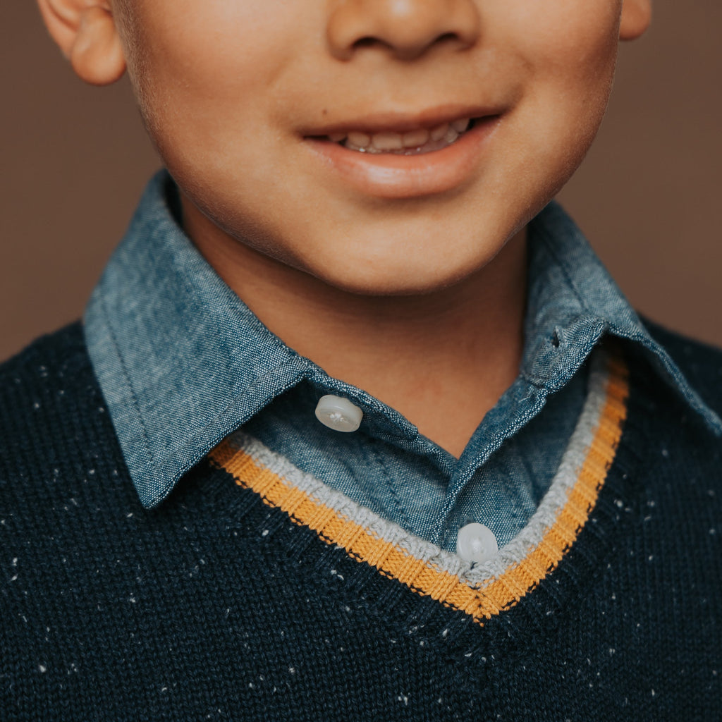 Boys’ Organic Cotton Blend V-Neck Sweater – Navy Fleck