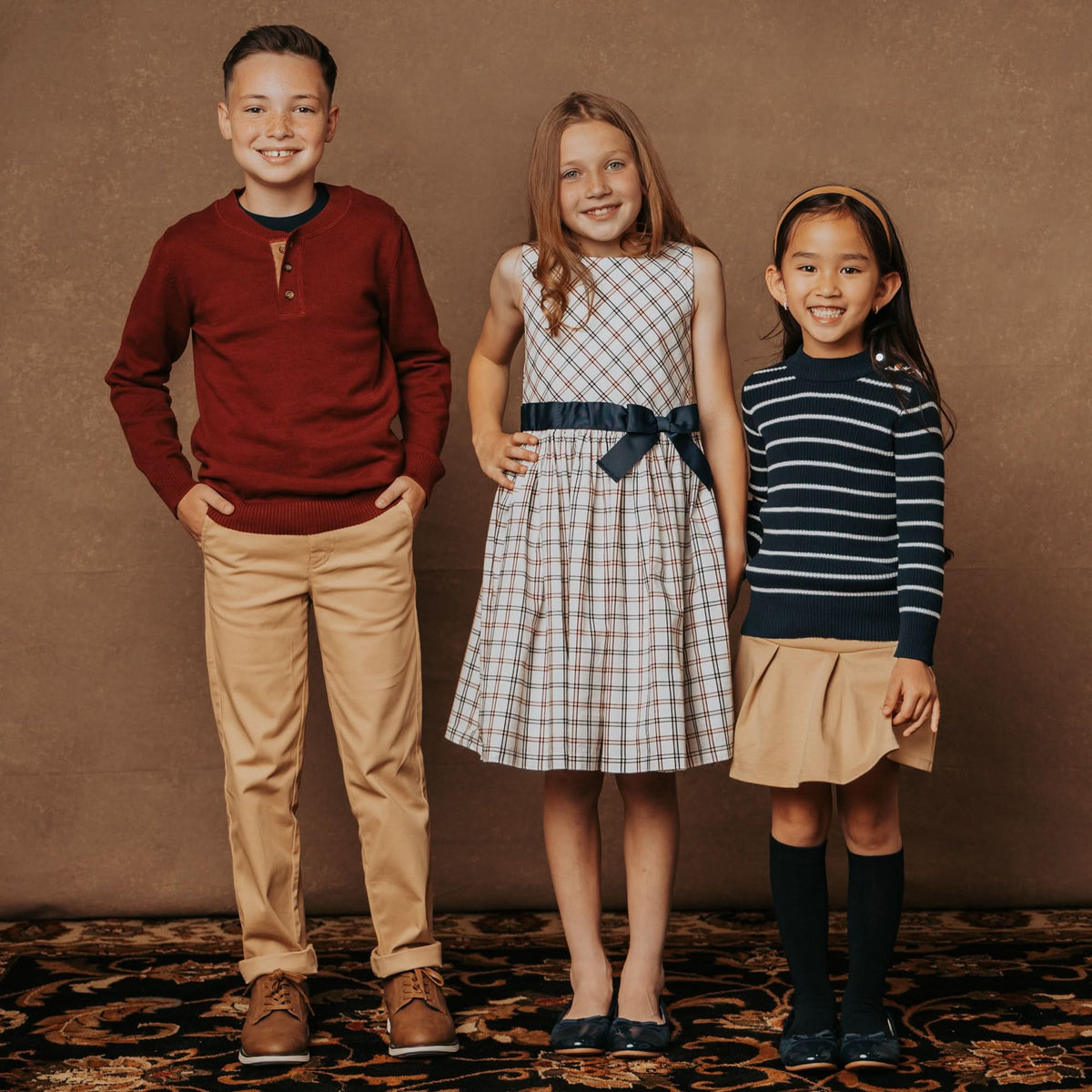 Girls’ Organic Cotton Mock-Neck Sweater – Navy Breton Stripe