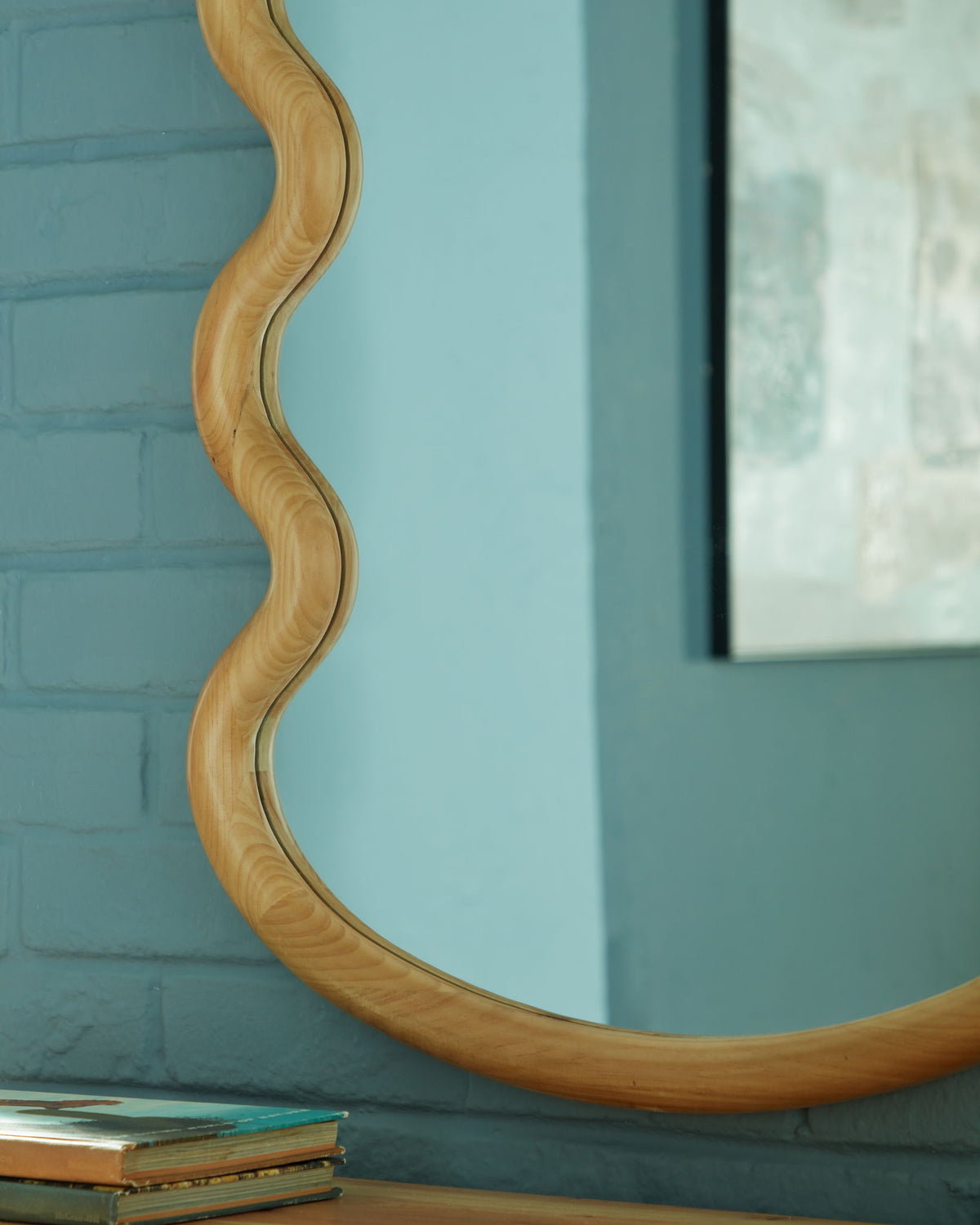 Serendis Wavy Wood Accent Mirror | Brown