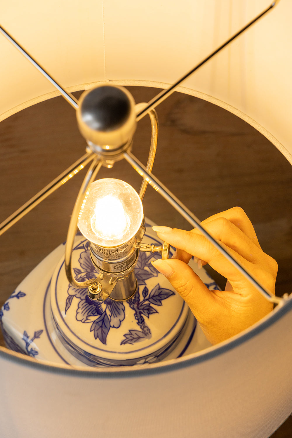 Blue & White Botanical Ceramic Table Lamp