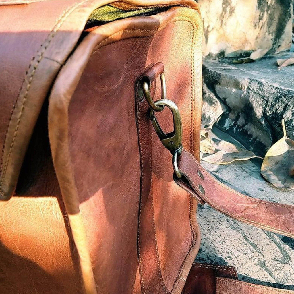 Flapster Full-Grain Leather Duffel Bag | Tan Brown