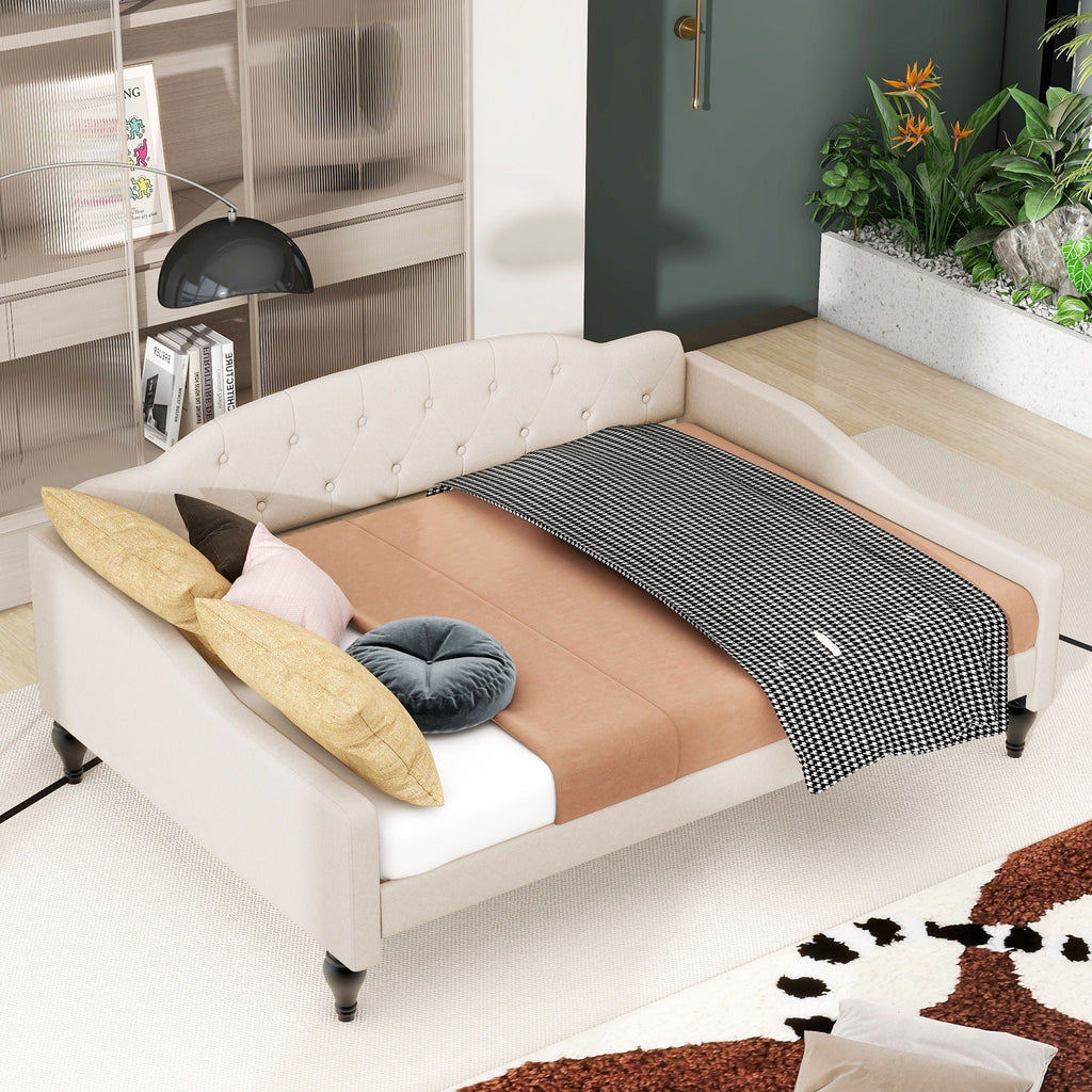 Tufted Upholstered Full-Size Daybed | Beige