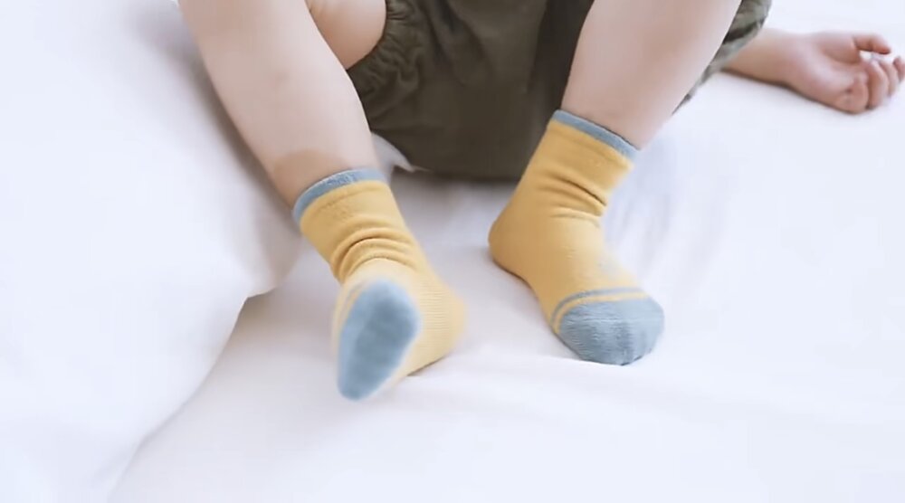 Autumn Leaves Organic Cotton Kids Socks | 5-Pair Set for Toddlers Ages 2-4