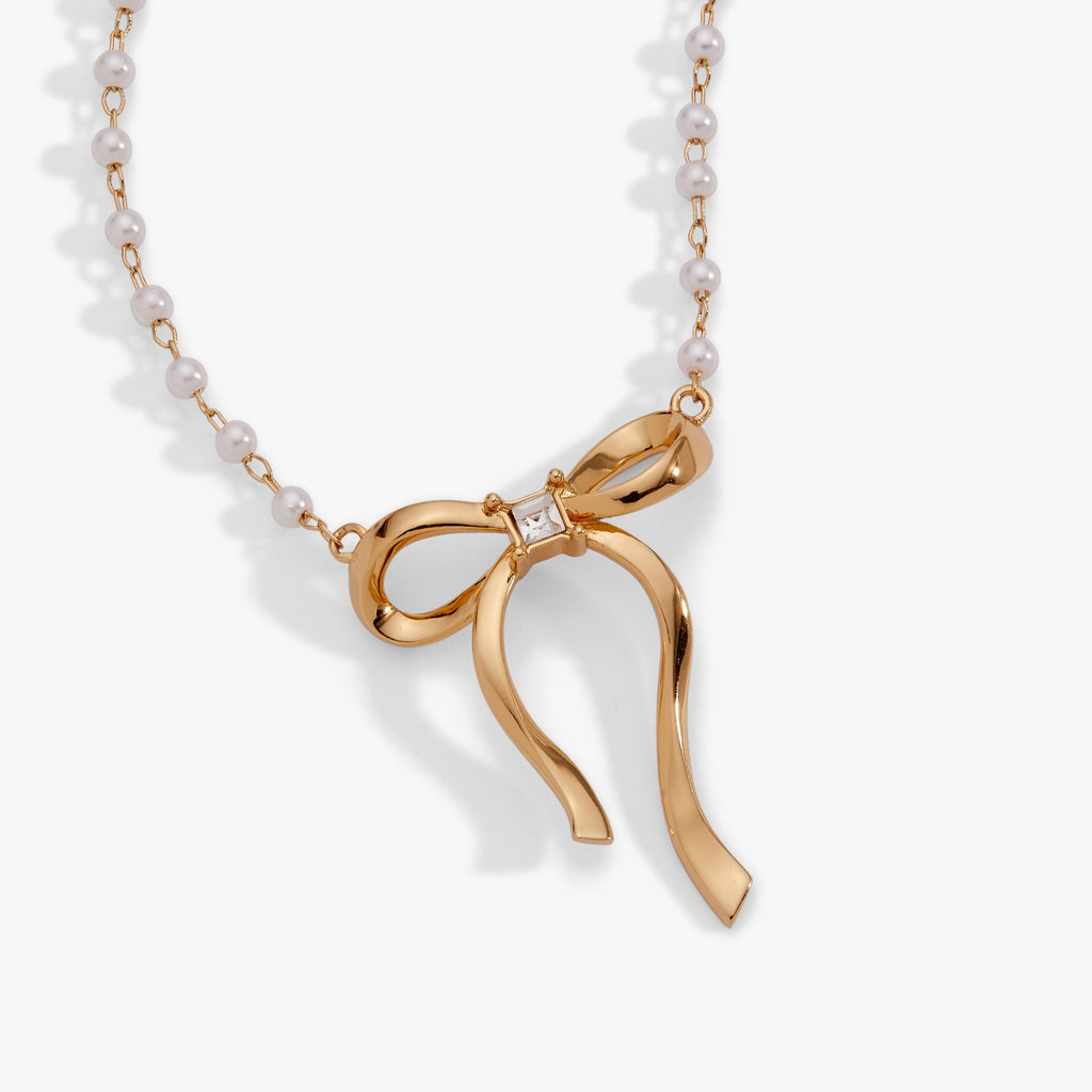 Bow Pearl Coquette Necklace