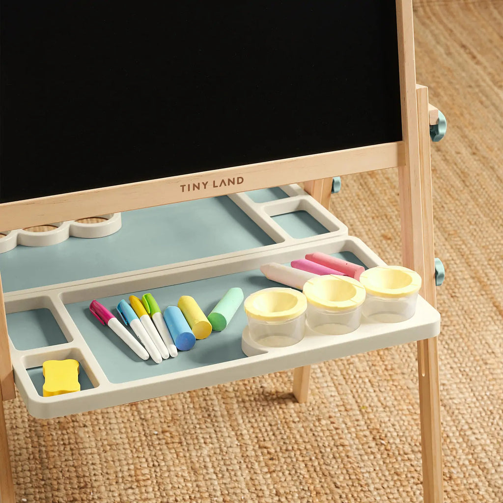 Tiny Land® Magnitales Art Easel & Paper Roll Bundle