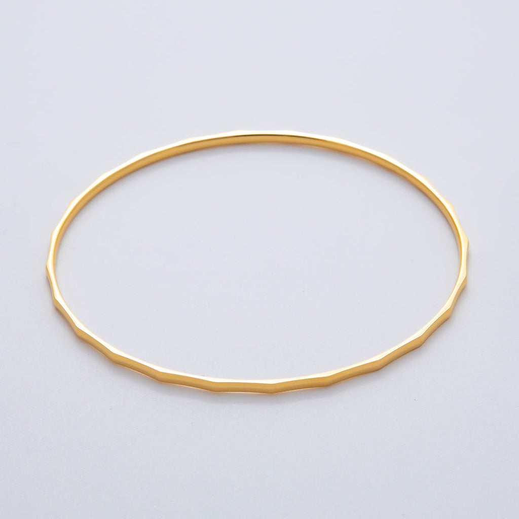 18K Gold Filled 2mm Thin Geometric Wavy Bangle Bracelet | WA-01459