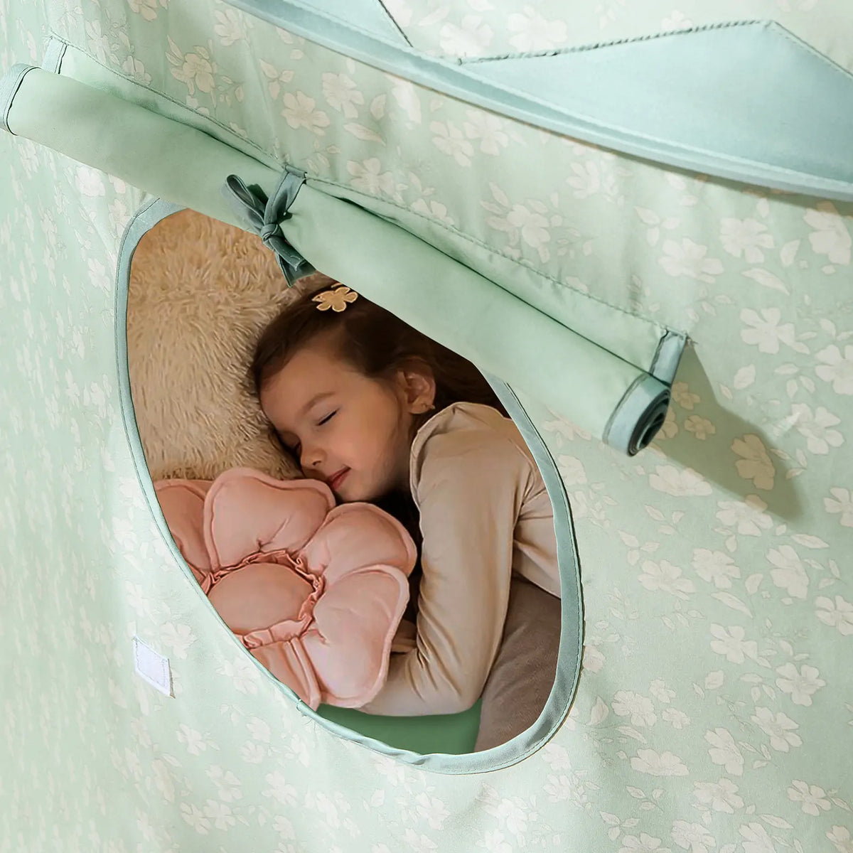 Tiny Land® Kids Indoor Play Tent & Reading Hideaway